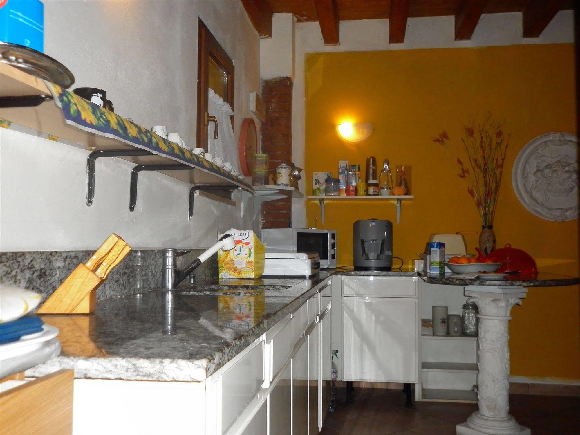 La Cascina Di Alice Bed & Breakfast Castiglione Delle Stiviere Dış mekan fotoğraf